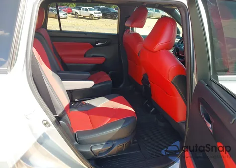 2021 Toyota Highlander Xse z USA, uszkodzony, nr VIN 5TDLZRAH4MS084743